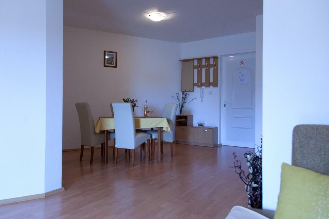 Apartment Helga Ližnjan Kültér fotó