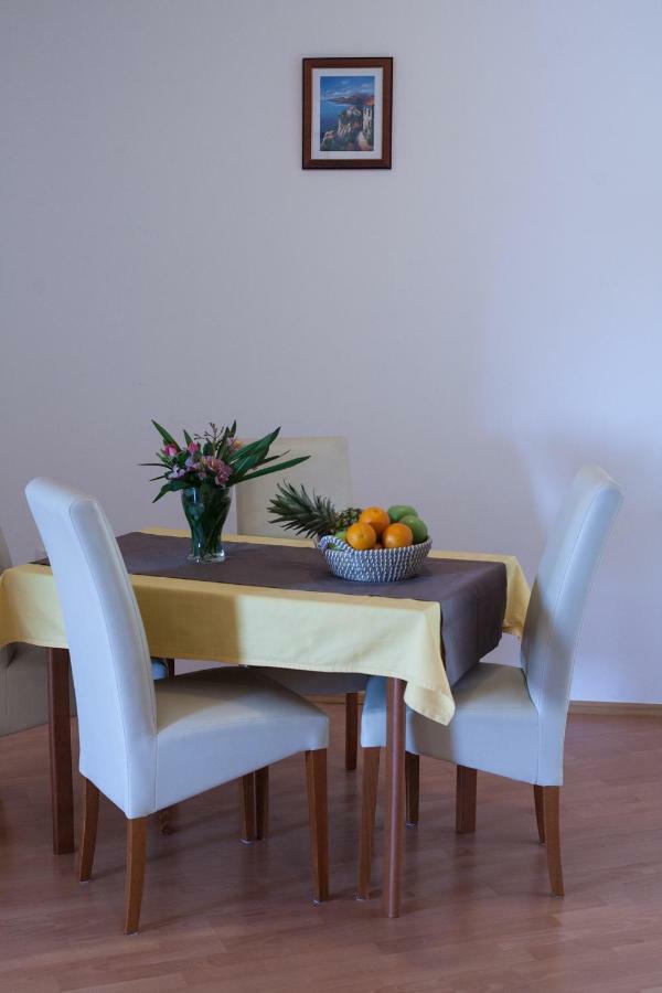 Apartment Helga Ližnjan Kültér fotó