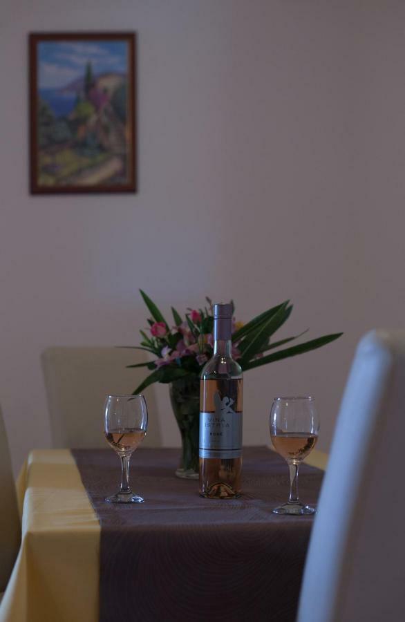 Apartment Helga Ližnjan Kültér fotó