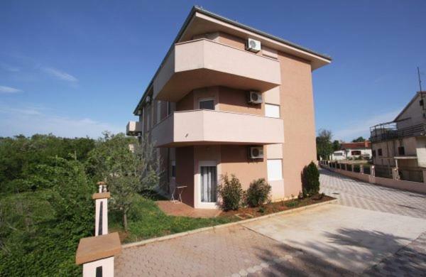 Apartment Helga Ližnjan Kültér fotó